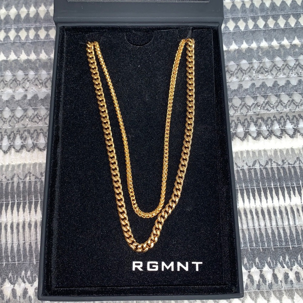 Rgmt company double chain, gold brand new, haven’t worn - Picture 1 of 3
